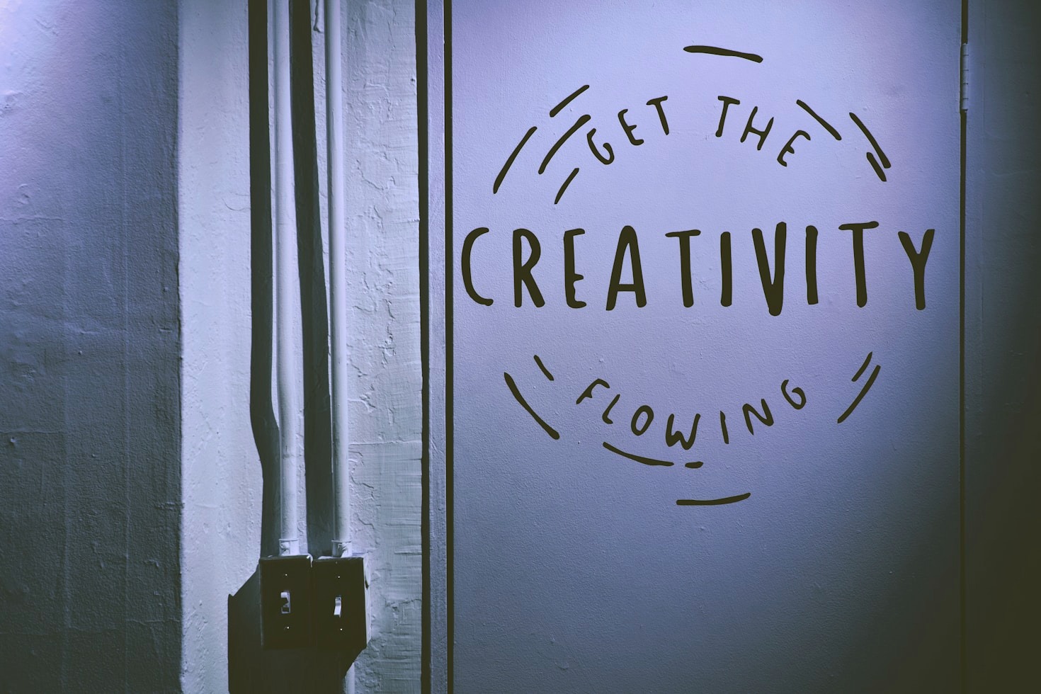 The Fusion of Design and Narrative Art